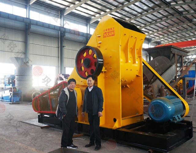 煤渣粉碎機(jī)1