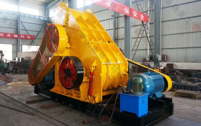 頁巖粉碎機價格是多少？哪里的小型粉碎機廠家